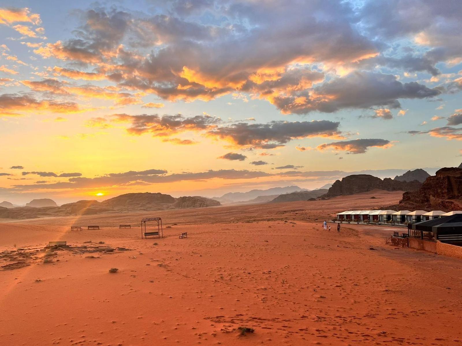 Wadi Rum Desert Adventures Luaran gambar
