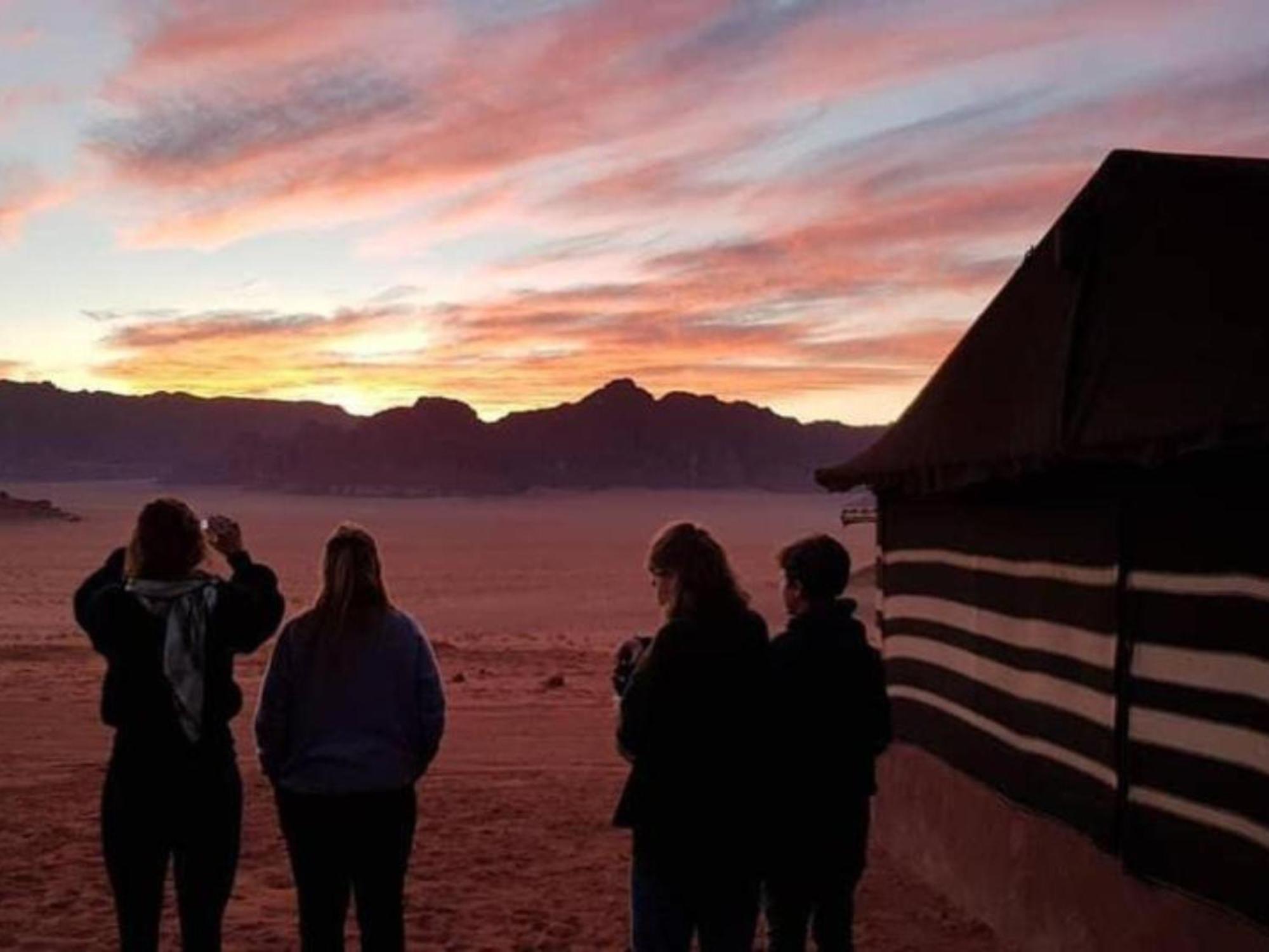 Wadi Rum Desert Adventures Luaran gambar